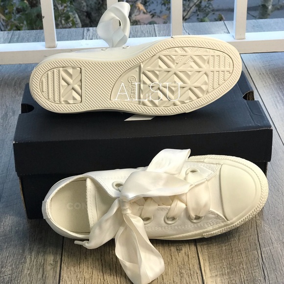 Converse Ctas Big Eyelets OX Egret W AUTHENTIC - Picture 7 of 8